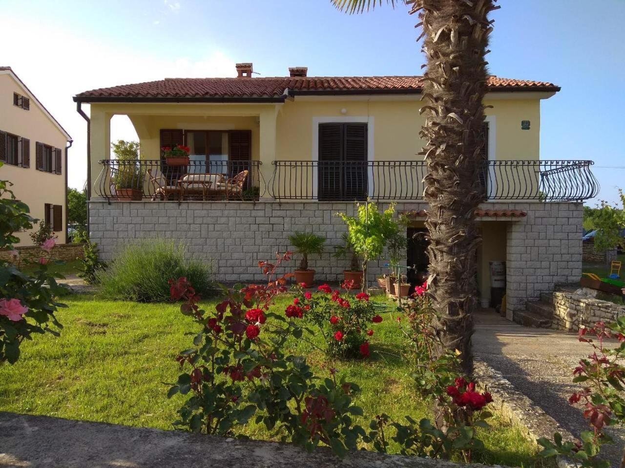 Apartman Ostrea *** Bale Bagian luar foto