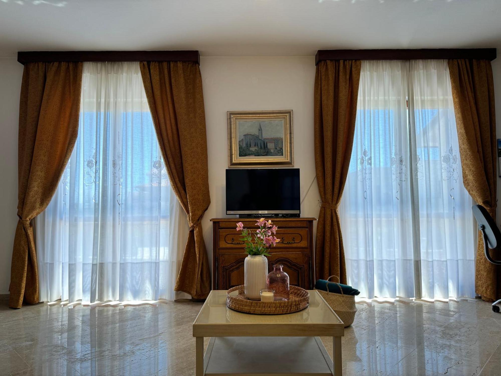 Apartman Ostrea *** Bale Bagian luar foto